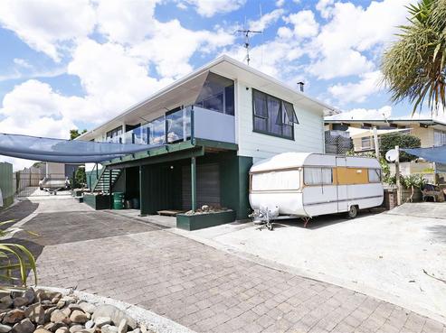 8 Manuka Street, Pukete