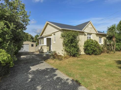 11 Mason Street, Moera