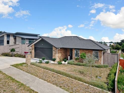 43 Alpers Ridge, Leamington