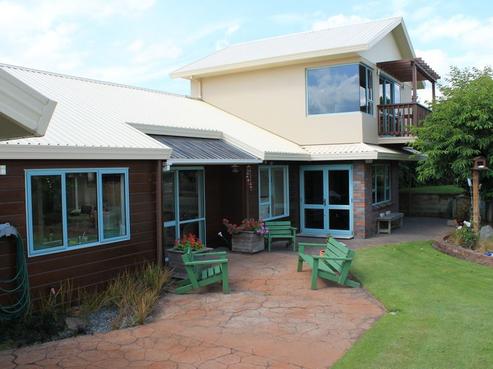 88 Birch Street, Hilltop