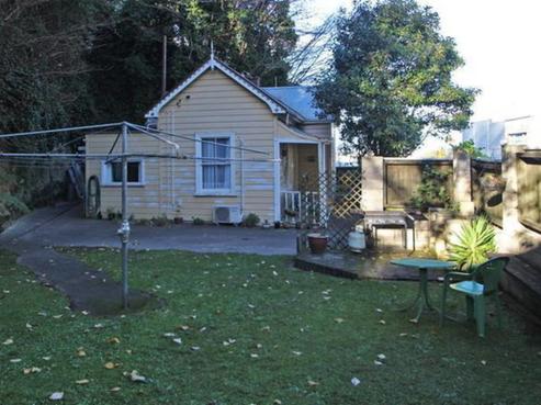 15 Milton Road, Napier Hill