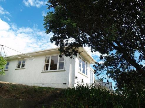 7 Rata Street, Otaki Beach