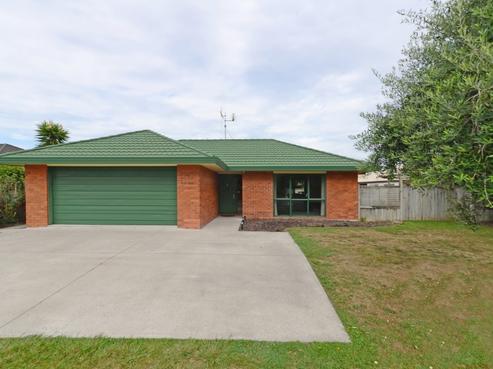 85 Sandwich Road, Saint Andrews