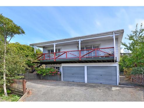 2/16 Chamboard Place, Washington Valley