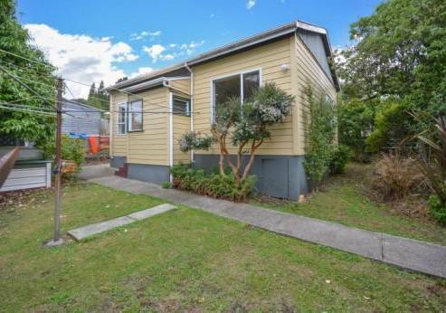3 Roger Street, Macandrew Bay