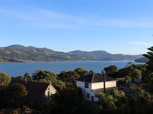 6 Barling Street, Macandrew Bay