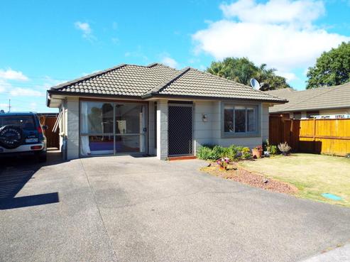 32 Taka Street, Takanini