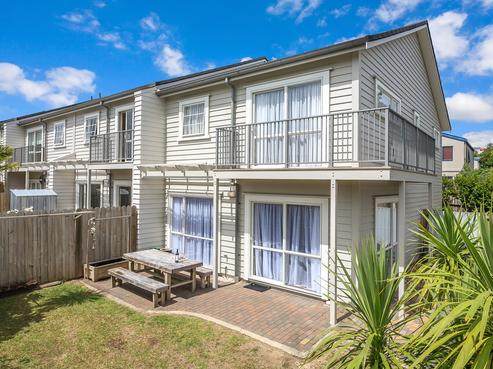 1/78 Fernhill Way, Oteha