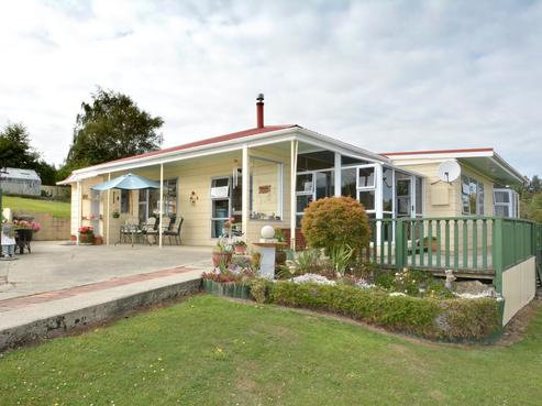47 Whitehaven Street, Lawrence