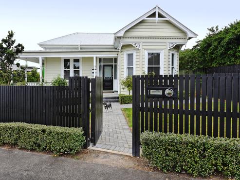 1 Mountain View Road, Morningside