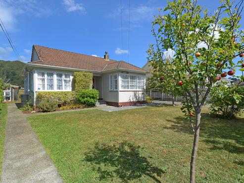 39 Gibson Crescent, Naenae
