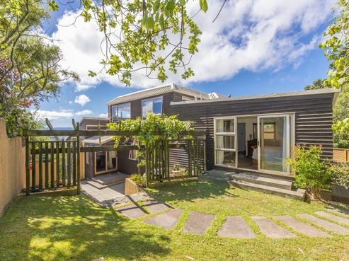 72 Winston Street, Crofton Downs