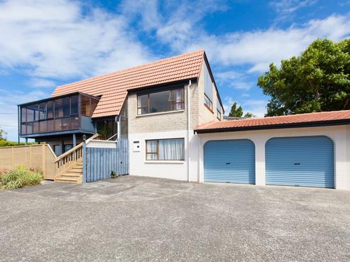 1074A Beach Road, Torbay