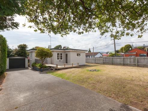 43 Martin Road, Paraparaumu Beach
