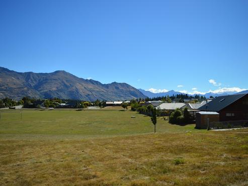 8 Ansted Place, Wanaka