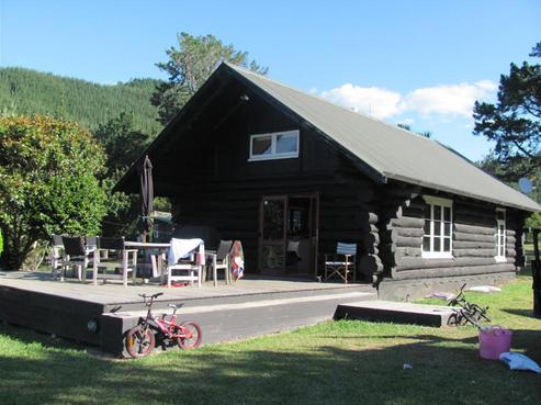 292 Hikuai Settlement Road, Hikuai