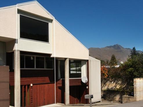 31B Sydney Street, Queenstown Central
