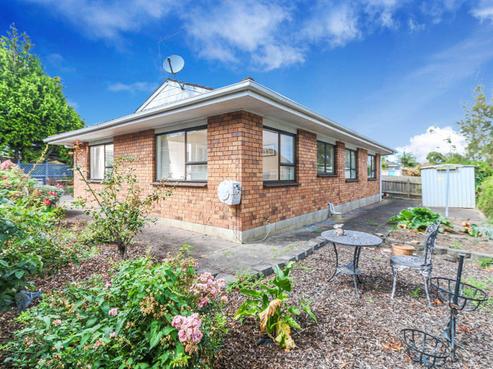 1/83 Botany Road, Botany Downs