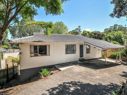 1040 East Coast Road, Fairview Heights
