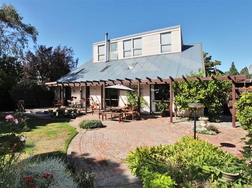 31 Grange Street, Hillsborough