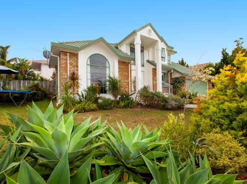 2 Cashel Place, Torbay