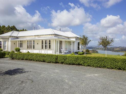 431 Whitmore Road, Tawharanui Peninsula