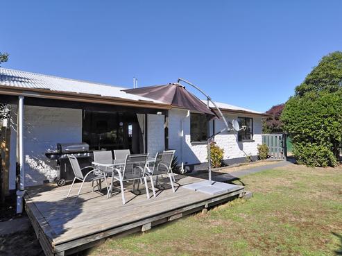 85 Maces Road, Bromley