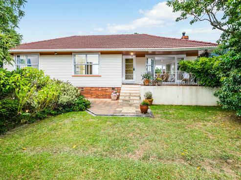 25 Bevyn Street, Castor Bay