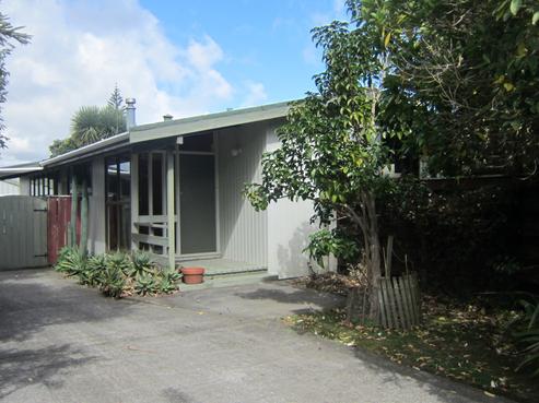 83 Atkinson Avenue, Otaki Beach