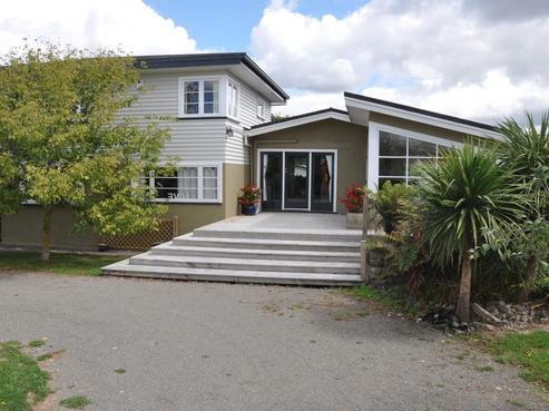 965 Reid Line East, Bunnythorpe