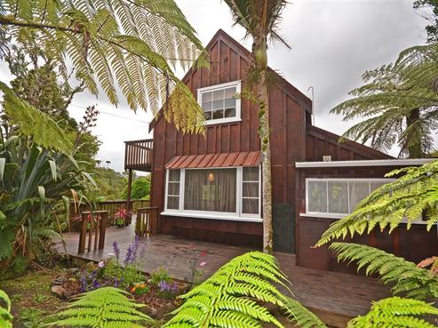 91 Anawhata Road, Piha