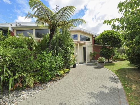 21 Stamford Grove, Avalon