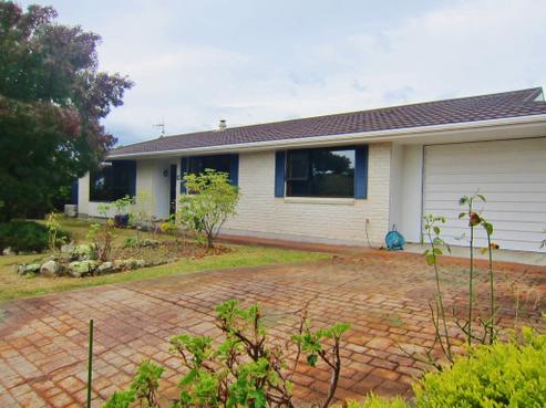 19 Awanui Drive, Waikanae
