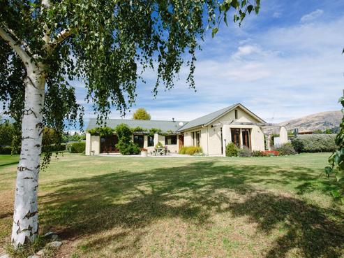 509 Ballantyne Road, Luggate