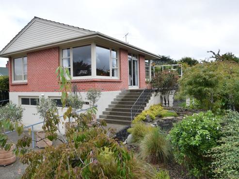 36 Montrose Street, Gladstone