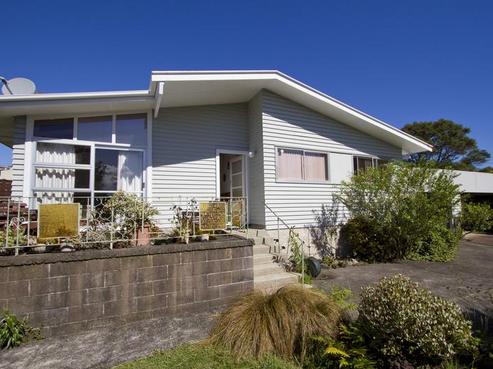 15 Sunray Avenue, Titirangi