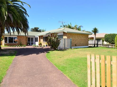 43 Settlers Grove, Orewa