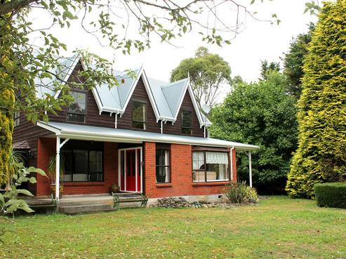 1048 Coast Road, Pencarrow Head
