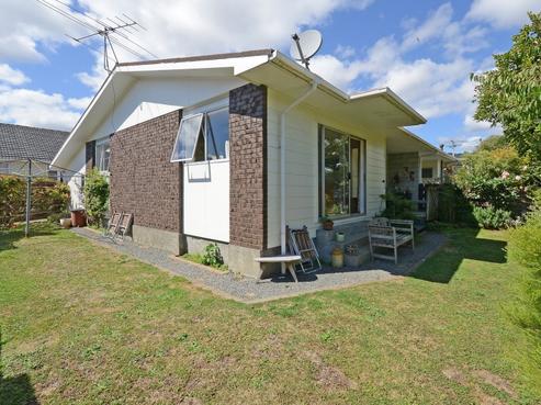 2/126 Martin Street, Wallaceville