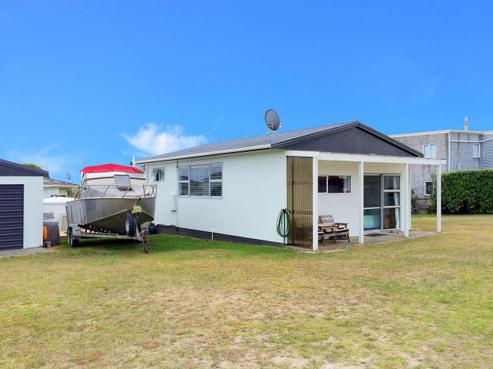 6 Koura Crescent, Mahia