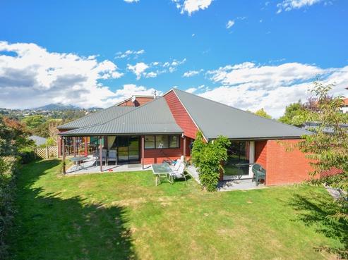 11 Leithton Close, Glenleith