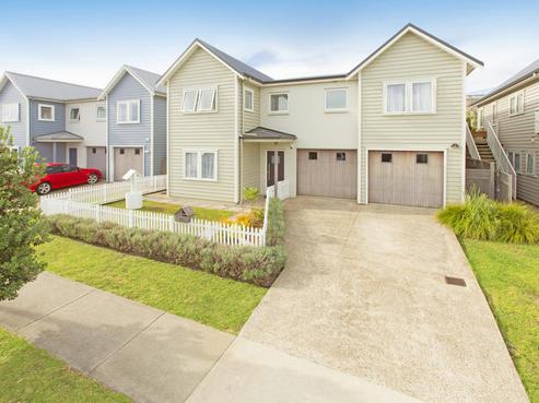12 Cape Cod Drive, Gulf Harbour