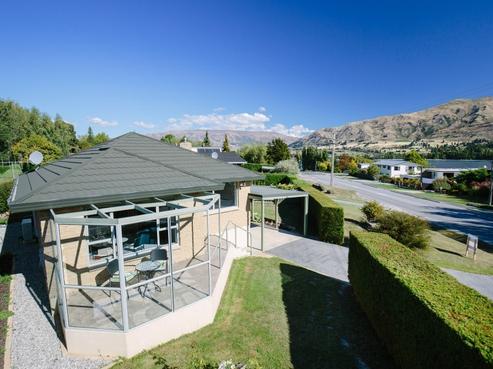 31 Beacon Point Road, Wanaka