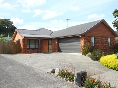 72 Peakes Road, Springvale