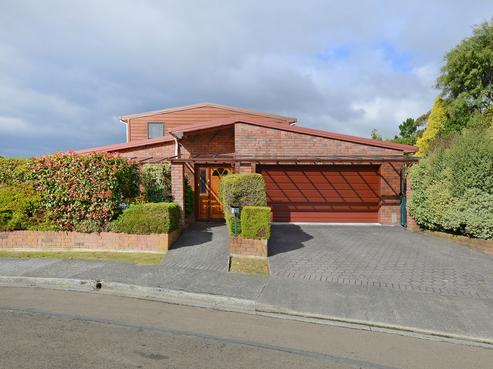 5 Plantagenet Grove, Kingsley Heights