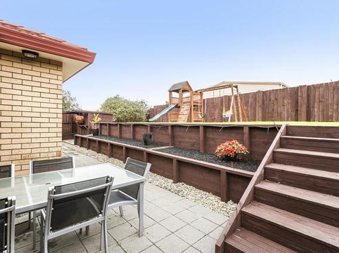 17 Les Marston Place, Pukekohe