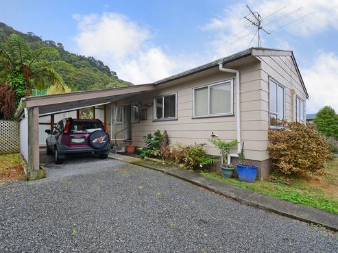 37 Hartford Crescent, Totara Park
