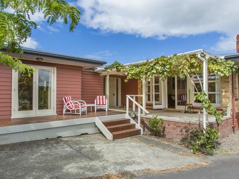 61 Memorial Drive, Parahaki