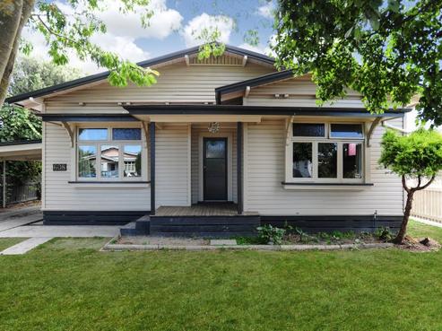 608 Maddison Street, Akina