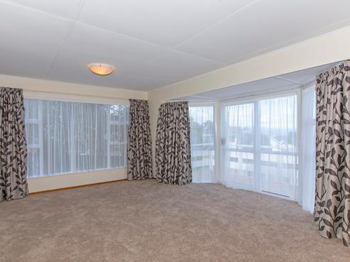 4 Wattle Grove, Maungaraki